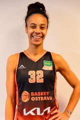 Pamela Therese Effangová Pamela Therese Effangová