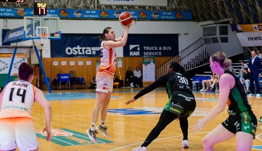 BO - ŽABINY BRNO | 47:77 BO - ŽABINY BRNO | 47:77